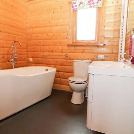 Heathcliff בית נופש *